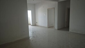 Room in 2 BHK Apartment at Bongloor – for Sale