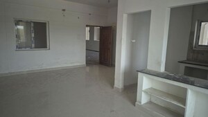 Room in 2 BHK Apartment at Bongloor – for Sale