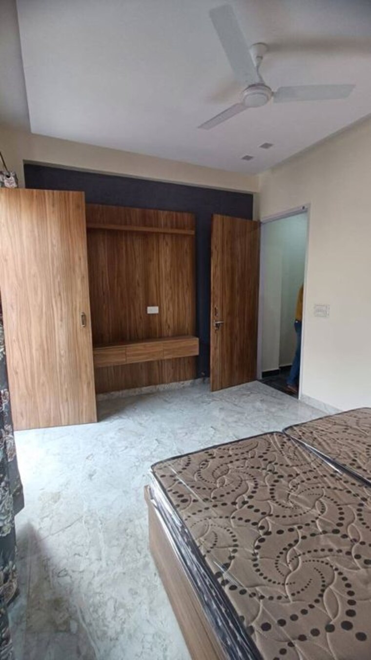 Bedroom, sector 15 1 Bedroom 500 Sq.Ft. Builder Floor In Sector 15 Gurgaon 10573559