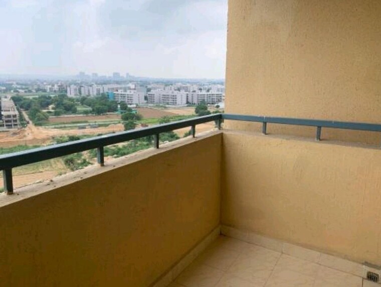 Swimming Pool, sare-home 4 Bedroom 2040 Sq.Ft. Apartment In Sector 92 Gurgaon 10573566