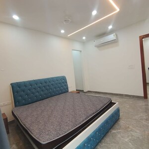 1 RK Builder Floor For Rent in Sector 40