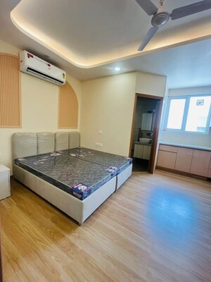 1 RK Builder Floor For Rent in Sector 40