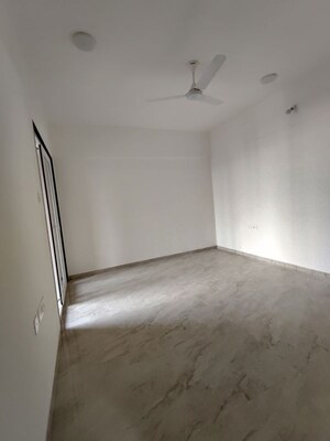 Master Bedroom in 3 BHK Apartment at Shubh Nirvana, Viman Nagar – for Rent