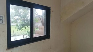 Room in  Independent House at Mahavir Nagar – for Sale