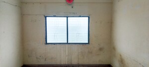 Room in  Apartment at Majrewadi – for Sale