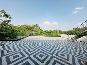   Plot at Chattarpur – for Sale