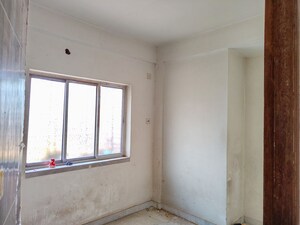 Room in  Apartment at Kolkatta Gpo – for Sale