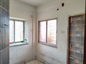 Room in  Apartment at Kolkatta Gpo – for Sale