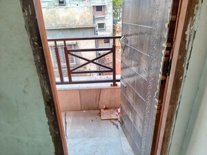 Balcony in  Apartment at Kolkatta Gpo – for Sale