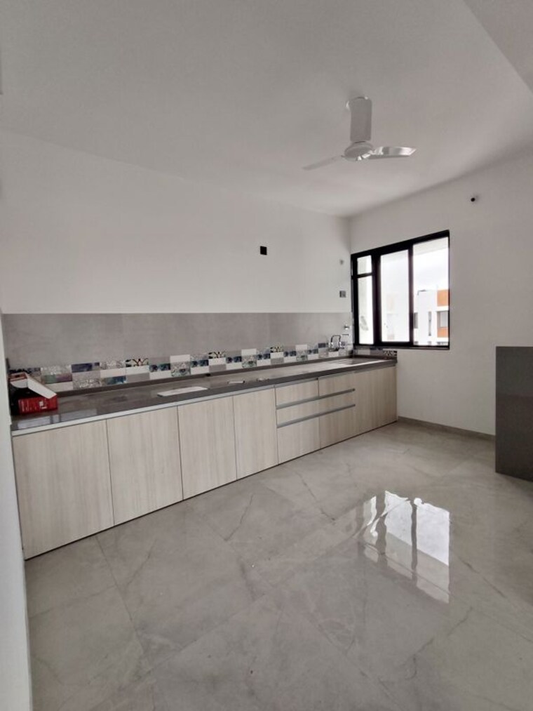 Kitchen, shubh-nirvana 3.5 Bedroom 2000 Sq.Ft. Apartment In Viman Nagar Pune 10573599