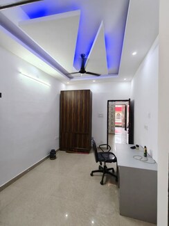 2 BHK + Prayer Room Builder Floor For Rent in Krishna Nagar