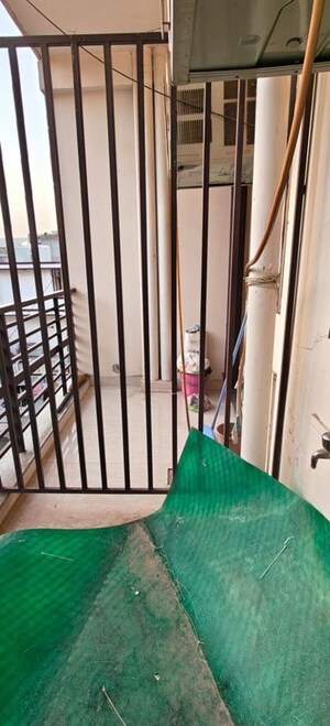 Staircase in 1 RK Builder Floor at Sector 31 – for Rent