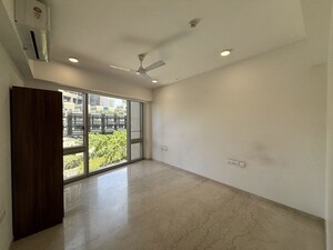 Room in 2 BHK Apartment at Lodha Kiara, Worli – for Sale