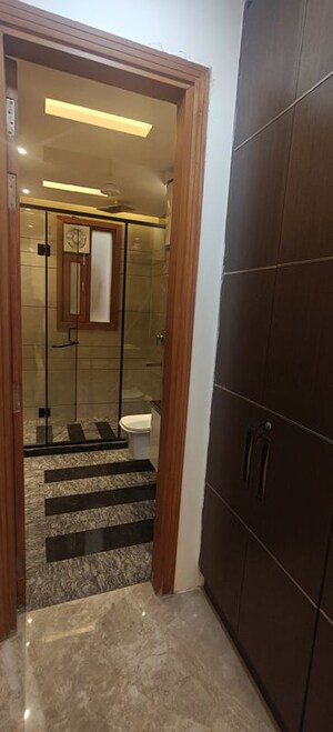 Room in 4 BHK Builder Floor at Shanti Kunj – for Sale