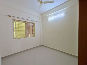 Room in 1 BHK Builder Floor at Hsr Layout Sector 2 – for Rent