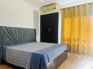 Bedroom in 3.5 BHK Apartment at Unitech Fresco, Sector 50 – for Sale