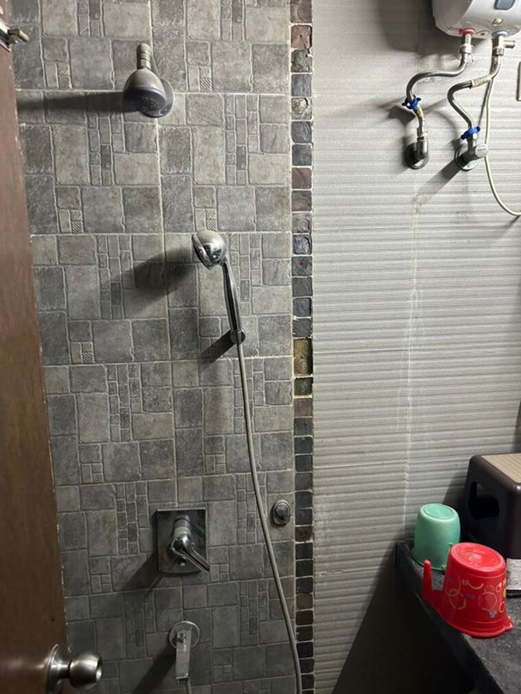 Bathroom, kesar-symphony 2 Bedroom 1100 Sq.Ft. Apartment In Kharghar Navi Mumbai 10573742