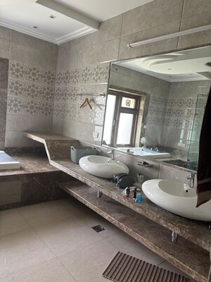 Gym in 3 BHK Independent House at Sector 62 – for Rent