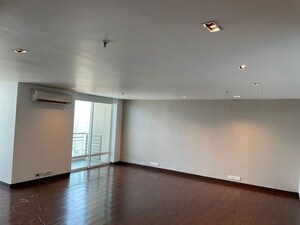 Room in 3.5 BHK Apartment at Krisumi Waterfall Residences, Sector 36a – for Rent