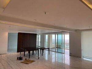 Room in 3.5 BHK Apartment at Krisumi Waterfall Residences, Sector 36a – for Rent