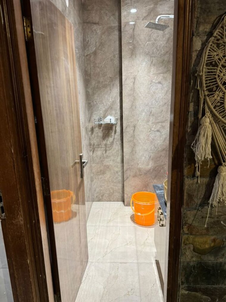 Bathroom, sector 57 1 Bedroom 750 Sq.Ft. Builder Floor In Sector 57 Gurgaon 10573838