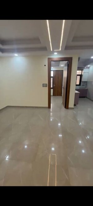 Room in 4 BHK Builder Floor at Rajendra Nagar Sector 4 – for Sale