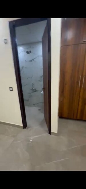Building Lobby in 4 BHK Builder Floor at Rajendra Nagar Sector 4 – for Sale