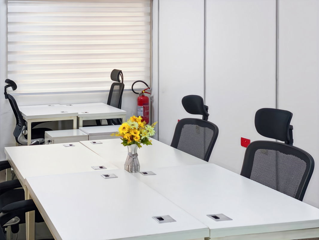 Office Space For Rent in Dickenson Road