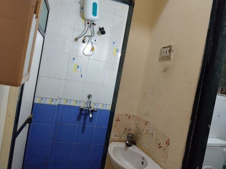 Bathroom, athshree-chs 2 Bedroom 900 Sq.Ft. Apartment In Kopar Khairane Navi Mumbai 10573901