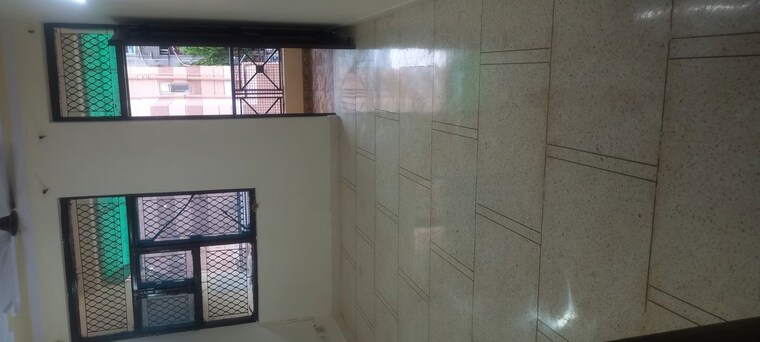Bathroom, ip extension 2 Bedroom 900 Sq.Ft. Apartment In Ip Extension Delhi 10572611