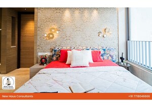 Bedroom in 4 BHK Apartment at Oberoi Exquisite Goregaon, Goregaon East – for Sale