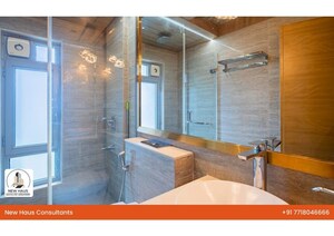 Building Lobby in 4 BHK Apartment at Oberoi Exquisite Goregaon, Goregaon East – for Sale