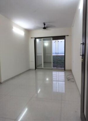 Room in 3 BHK Apartment at Shanti Green Palms, Ghansoli – for Sale