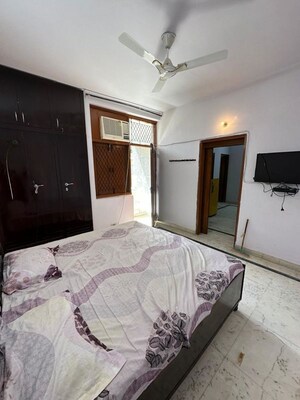 Bedroom in 1 BHK Builder Floor at Kalkaji – for Rent