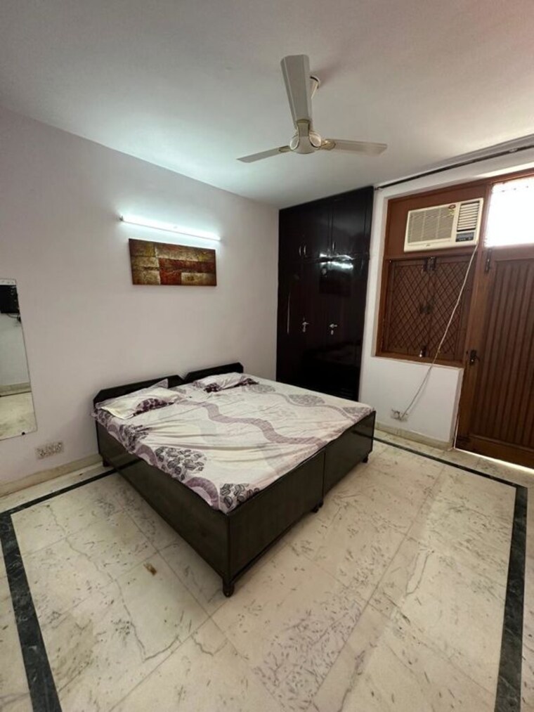 Bedroom, kalkaji 1 Bedroom 800 Sq.Ft. Builder Floor In Kalkaji Delhi 10573972