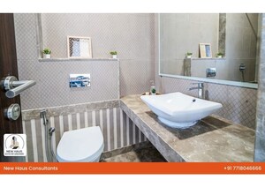 Team Area in 3 BHK Apartment at Kalpataru Radiance, Goregaon West – for Sale