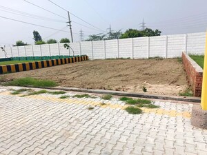  Plot For Sale in Wave City