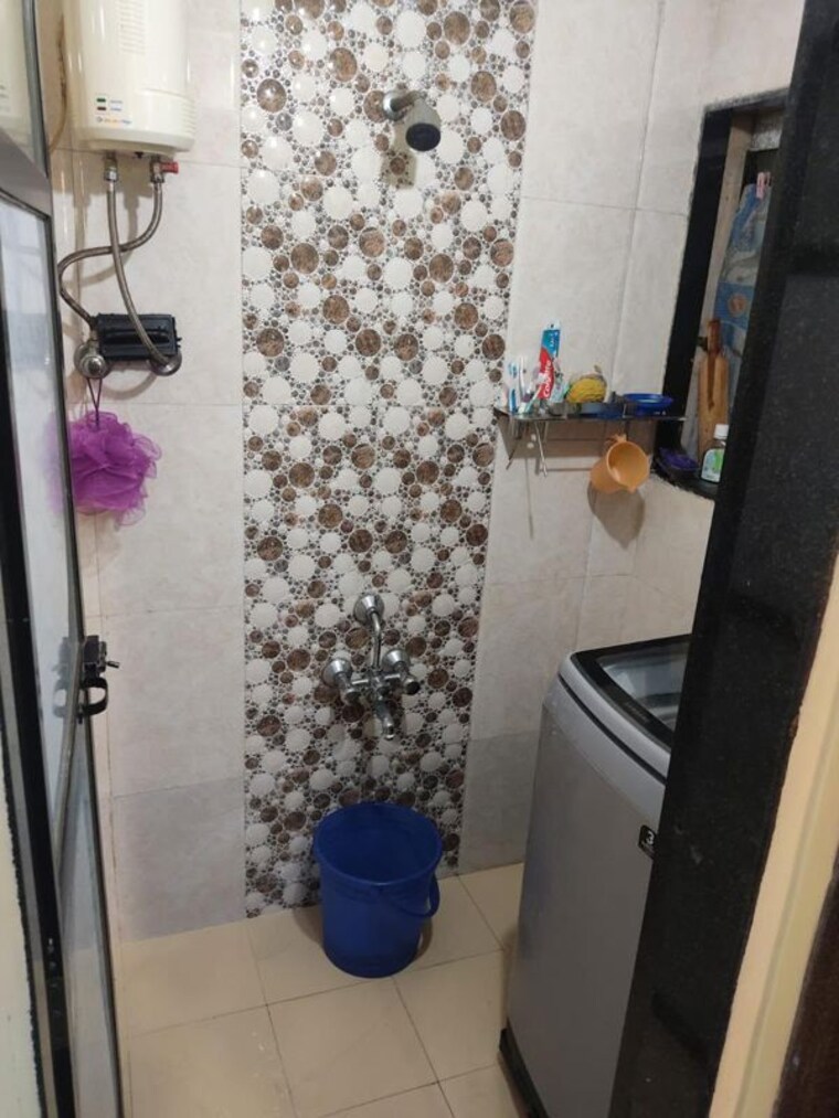 Bathroom, sector 27 kharghar 1 Bedroom 600 Sq.Ft. Apartment In Sector 27 Kharghar Navi Mumbai 10573976