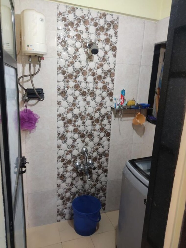 Bathroom, sector 27 kharghar 1 Bedroom 600 Sq.Ft. Apartment In Sector 27 Kharghar Navi Mumbai 10573976