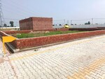 175 Sq.Yd. Plot in Wave City