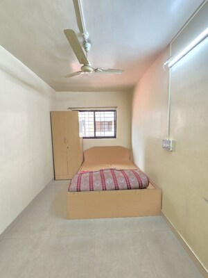 Bedroom in 6+ BHK Builder Floor at Bhapkar Heights, Chandan Nagar – for Sale