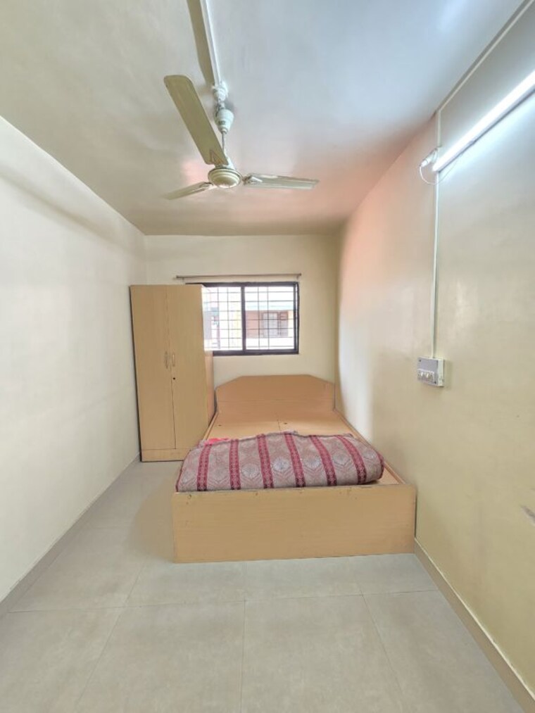 Bedroom, bhapkar-heights 6+ Bedroom 2500 Sq.Ft. Builder Floor In Chandan Nagar Pune 10573971