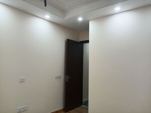Room in 2 BHK Builder Floor at Malviya Nagar – for Rent