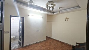 Room in 2 BHK Builder Floor at Malviya Nagar – for Rent