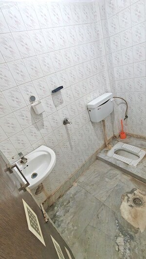 Bathroom in 2 BHK Builder Floor at Malviya Nagar – for Rent
