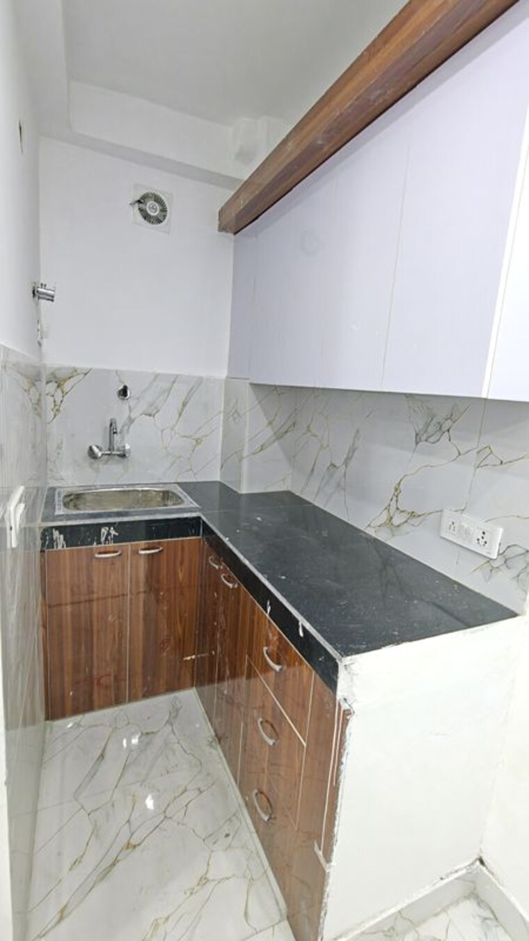 Kitchen, malviya nagar 1 Bedroom 500 Sq.Ft. Builder Floor In Malviya Nagar Delhi 10573996