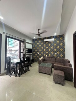 2 BHK + Prayer Room Builder Floor For Rent in Sunny Enclave
