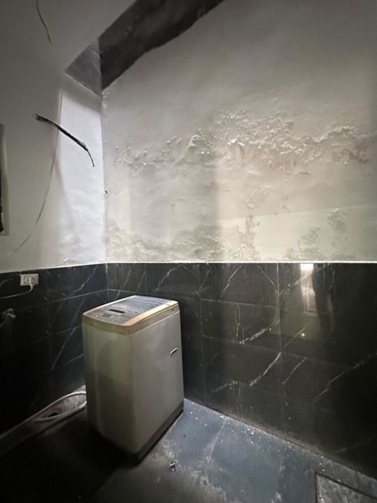 Bathroom, sunny enclave 2 Bedroom 200 Sq.Yd. Builder Floor In Sunny Enclave Mohali 10574007