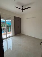 3.5 BHK + Servant Room,Study Room 1850 Sq.Ft. Apartment in Trident Embassy Reso