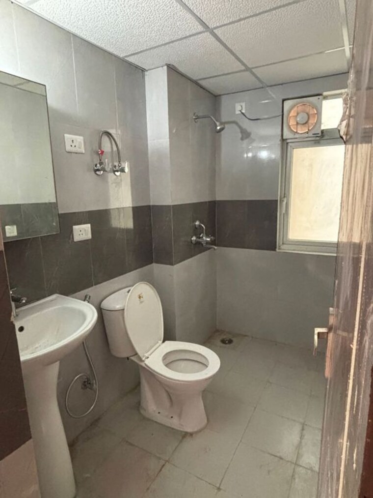 Team Area, trident-embassy-reso 3.5 Bedroom 1850 Sq.Ft. Apartment In Sector 1 Greater Noida Greater Noida 10574010